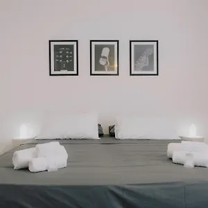 cavour-luxury-apartments.hotelinveneto.com/